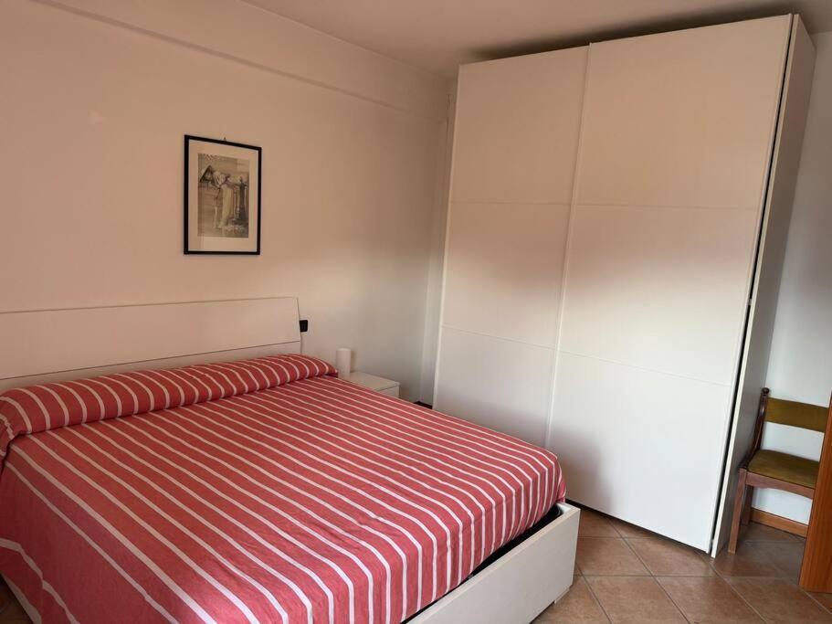 Suite Panoramica Casa Vacanza Di Alex G Oltre il Colle Bagian luar foto